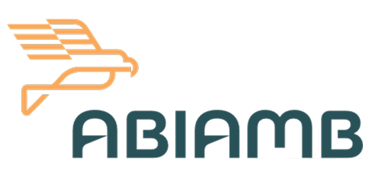 Logotipo da ABIAMB em laranja e azul-petróleo sobre fundo preto.